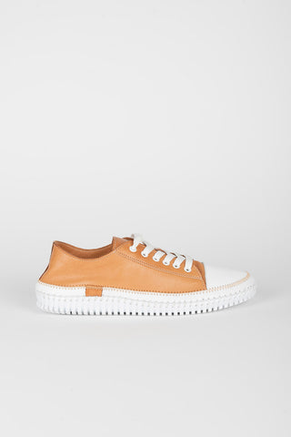 Zapatilla Dominique camel