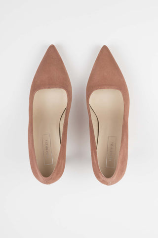 SALON DIVAS ANTE TACON ALTO MAQUILLAJE