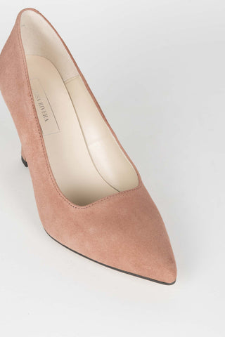 SALON DIVAS ANTE TACON ALTO MAQUILLAJE