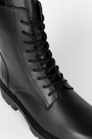 BOTIN CORDONES PIEL NEGRO